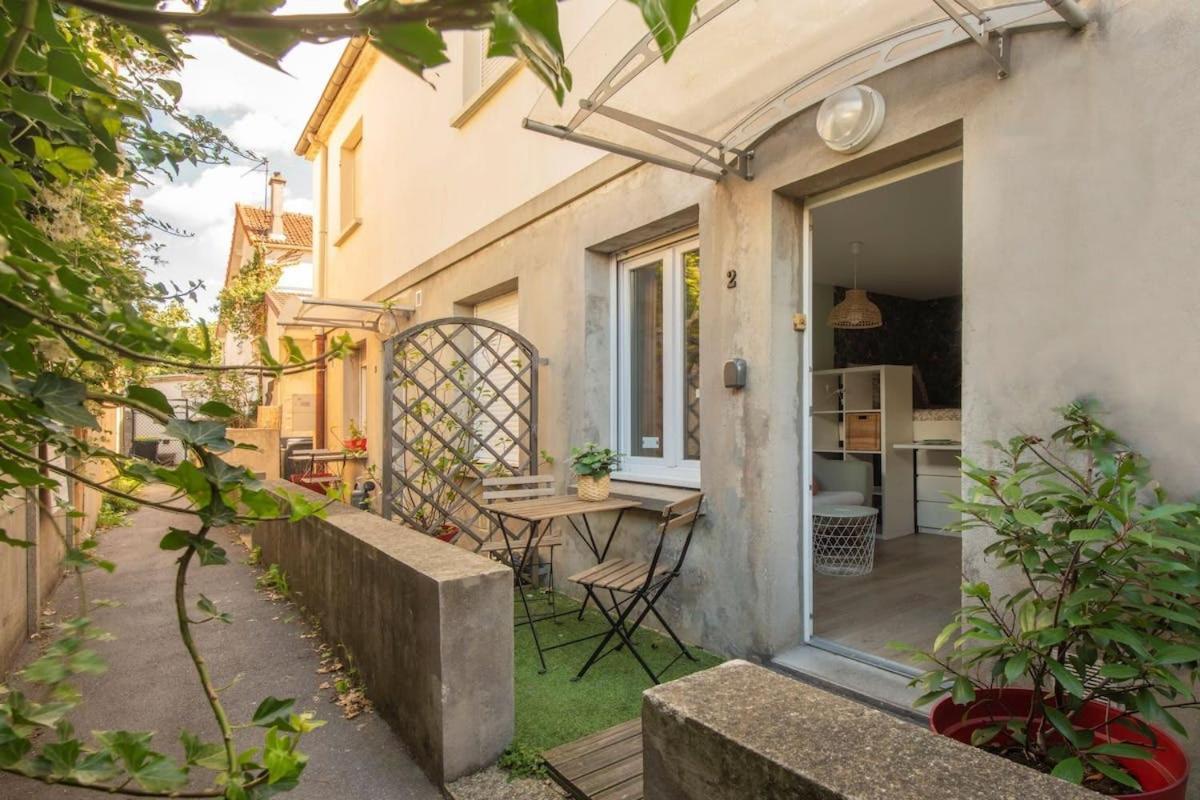 Benfleet 2 Cocooning Studio Proche Paris Romainville Buitenkant foto